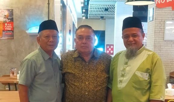 Ketua DPW Partai Perindo Sulbar- Pendeta Untung Perkuat Silaturahmi Jelang Pilgub 2024