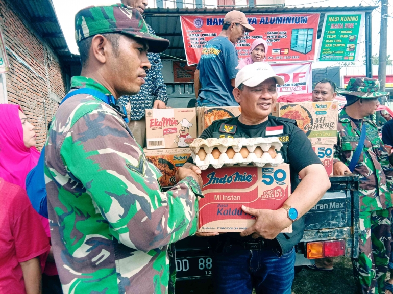Legislator Partai Perindo Makassar Serahkan Bantuan, Korban Banjir Curhat Minta Diperhatikan