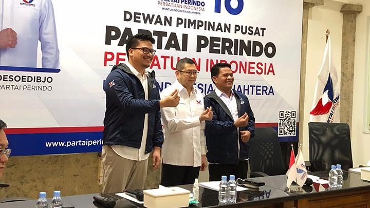 Dilantik, Sortaman Saragih dan Michael Victor Sianipar Jadi Energi Baru Bagi Partai Perindo
