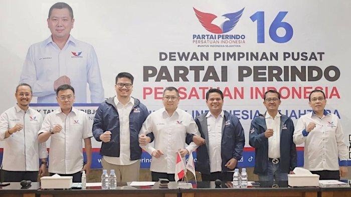 Berlabuh ke Pantai Perindo, Michael Sianipar: Plus Minus Saya Pertimbangkan