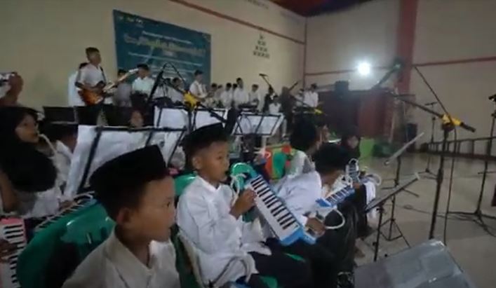 Bersama Warga, Partai Perindo Helat Peringatan Isra Mikraj di Ciamis