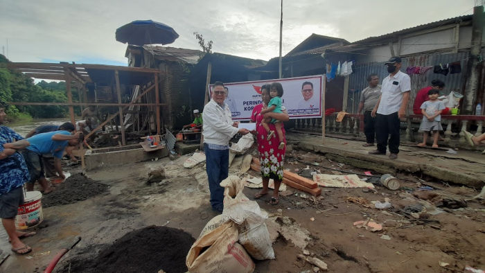 Dapat Bantuan Renovasi, Warga Manado: Partai Perindo Tetap yang Terbaik 