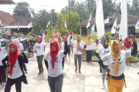 Partai Perindo Lampung Gelar Senam Sehat saat Road Show ke Pesawaran