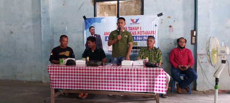 Reses di Sampanahan, Politisi Partai Perindo Kotabaru Dengarkan Keluh Kesah Masyarakat
