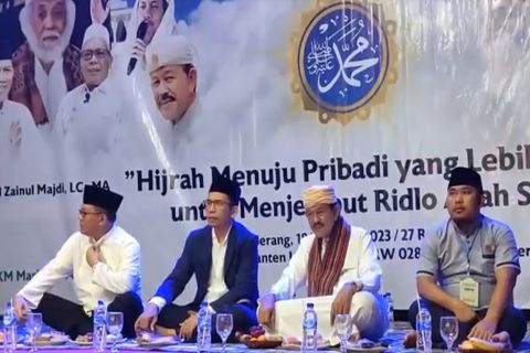 Cegah Konflik Politik, TGB Tekankan Pentingnya untuk Terus Membangun Komunikasi dan Silaturahmi