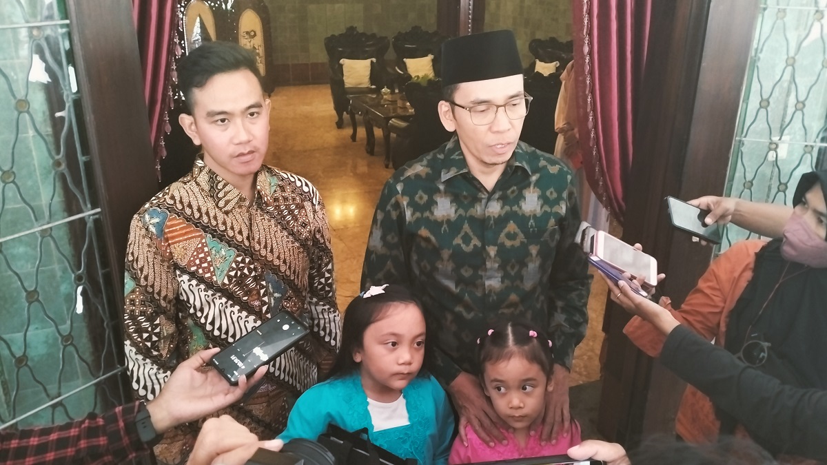 Makan Siang Bersama Gibran, TGB Sampaikan Pesan Penting Ini