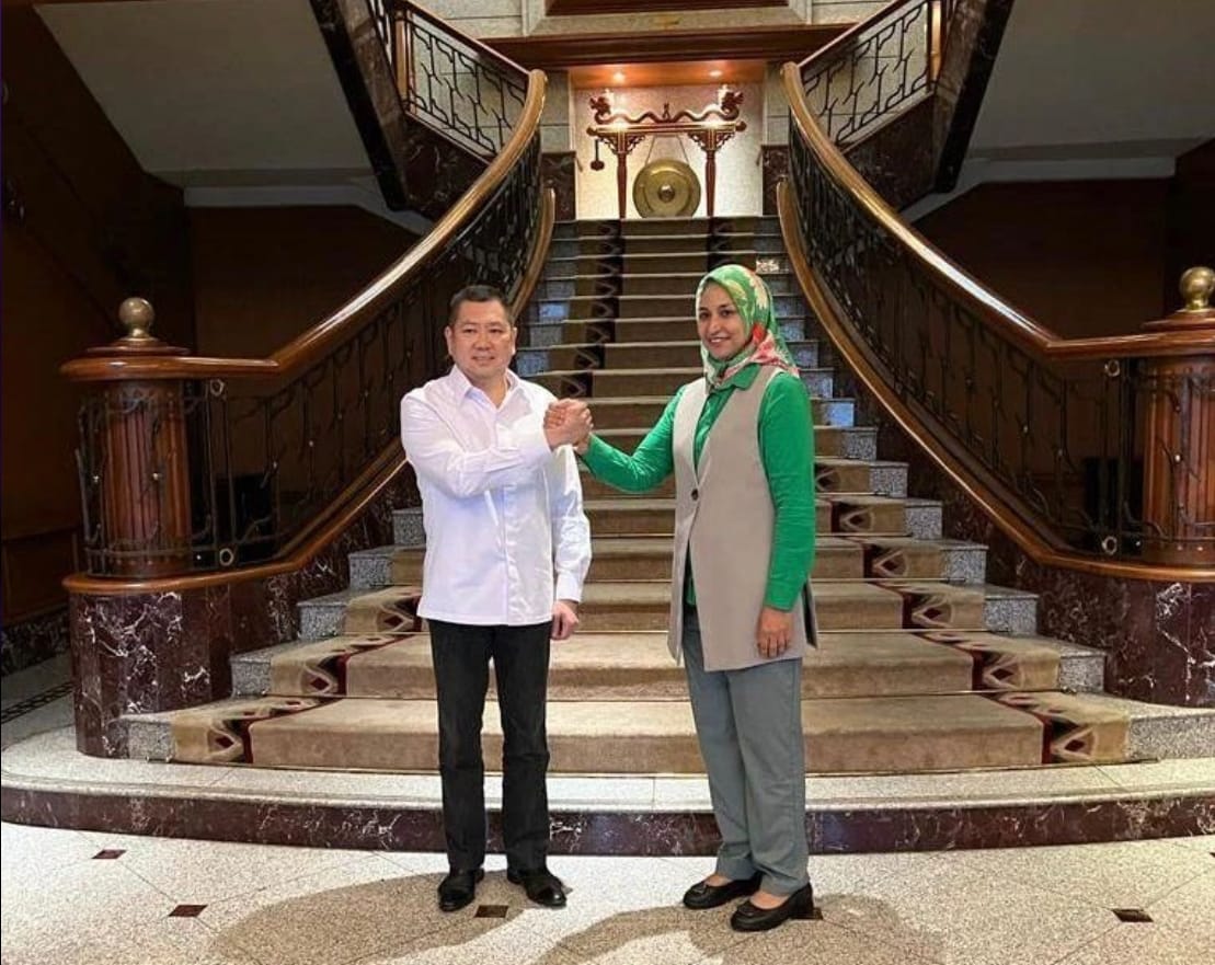 Mantan Bupati Jember Faida Resmi Gabung ke Partai Perindo