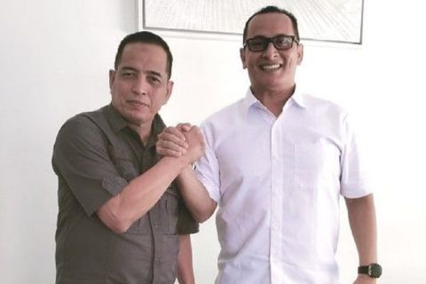 Resmi Bergabung, Politisi Senior Asri Auzar Siap Menangkan Partai Perindo Riau pada Pemilu 2024