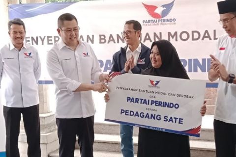 Politik Tagar #PerindoNyataBantuRakyat dan #Hary Tanoesoedibjo Kembali Trending Topic di Twitter 