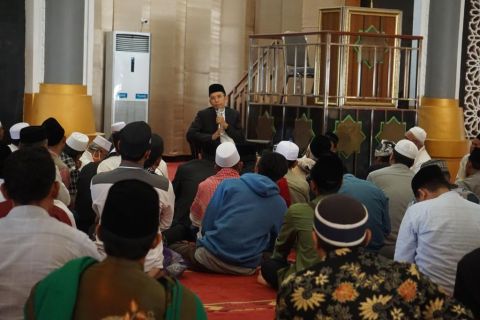 Peduli dan Turun Tangan, TGB Salat Gaib dan Galang Donasi untuk Korban Gempa Turki & Suriah