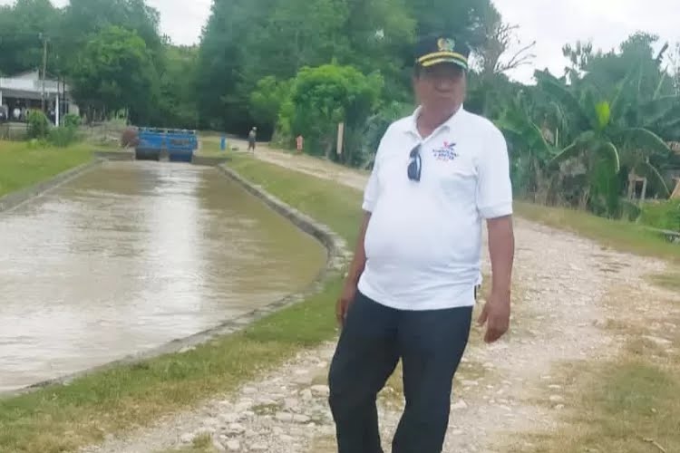 Jawab Keluhan Petani Haerain, Politisi Partai Perindo Malaka Lakukan Hal Ini