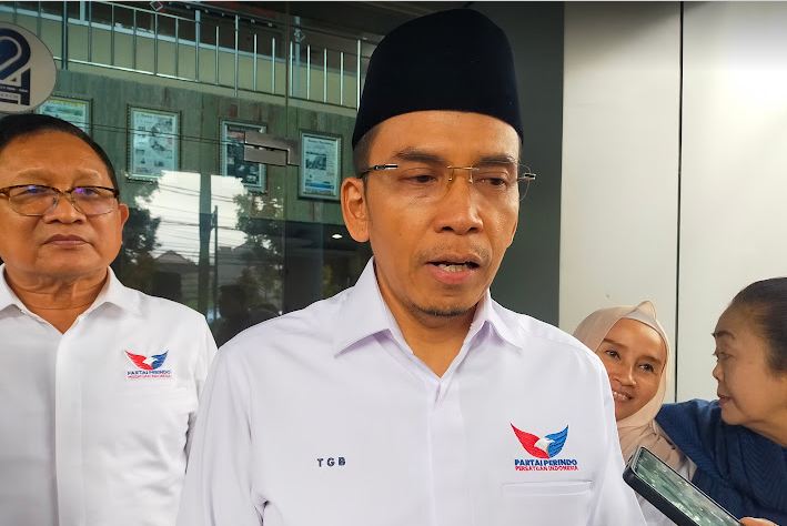 TGB Berkunjung ke Kantor Media Cetak Bogor, Tekankan Media Bisa Sebagai Sarana Dakwah