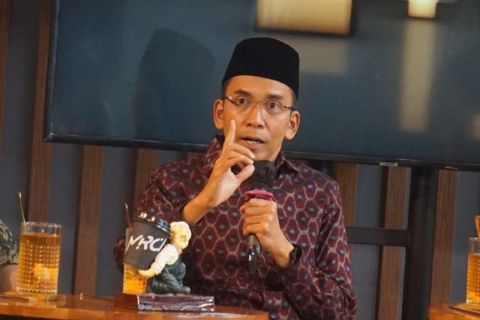Didapuk Jadi Cawapres 2024, Pengamat Akui TGB Tak Kalah Pengalaman dengan Khofifah dan Ridwan Kamil 