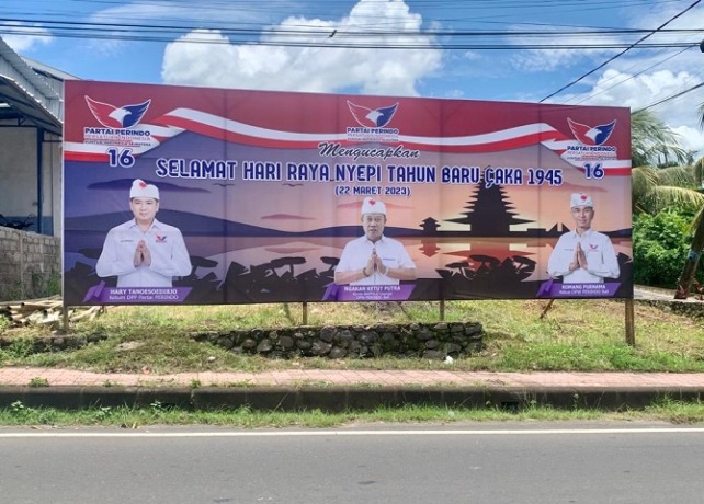 Tancap Gas, Ngakan Putra Tebarkan Puluhan Baliho Partai Perindo di Gianyar