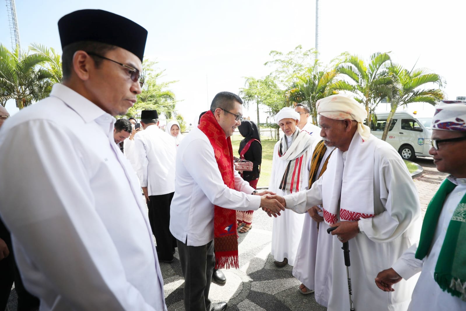 Sebut TGB Tokoh Paling Dihormati, HT Yakin NTB Jadi Basis Suara Besar Partai Perindo