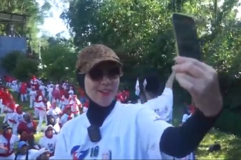 Lewat Senam Zumba, Venna Melinda Sosialisasikan Program Kerakyatan Partai Perindo 