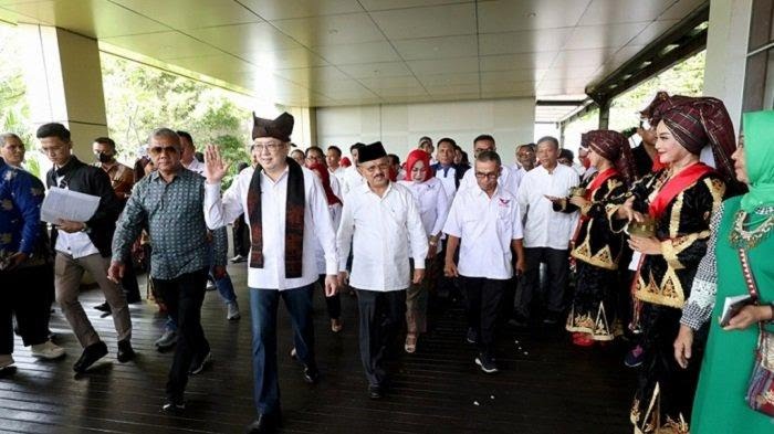 Ali Mukhni Jabat Ketua Partai Perindo Sumbar, HT Serukan Perkuat Mesin Partai, dan Peduli Rakyat Kecil