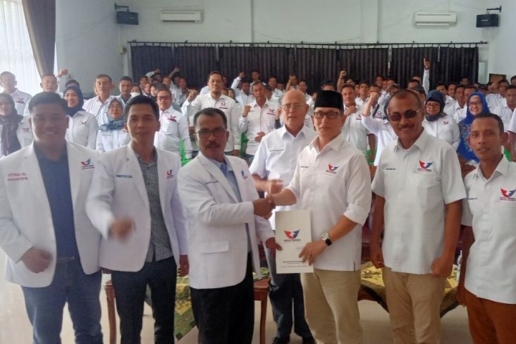 Terima SK Kepengurusan, Perindo Indragiri Hulu Langsung Tancap Gas  