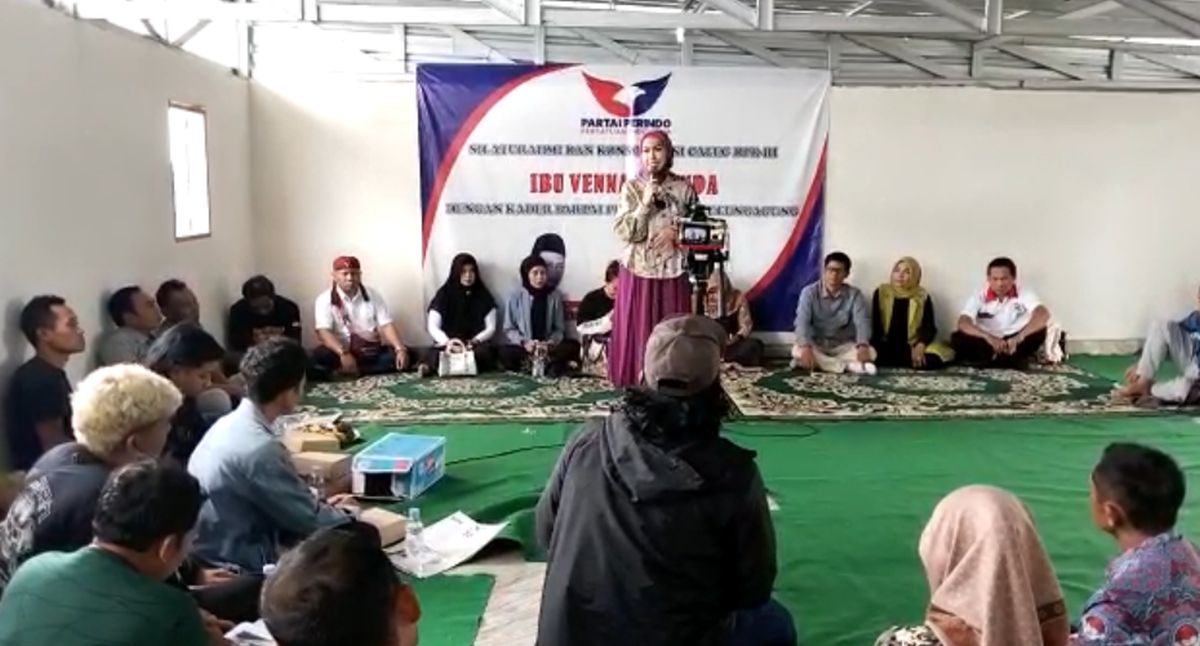 Venna Melinda Silaturahmi ke Warga, Ini Harapan Ketua DPRD Tulungagung