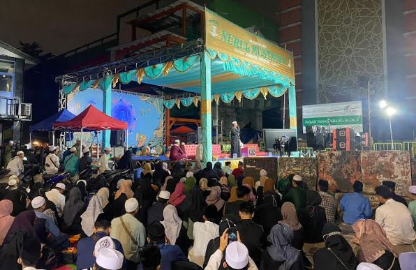 30.000 Jemaah Hadiri Gema Takbir Majelis Dzikir Partai Perindo DKI Jakarta bersama Majelis Nurul Mustofa