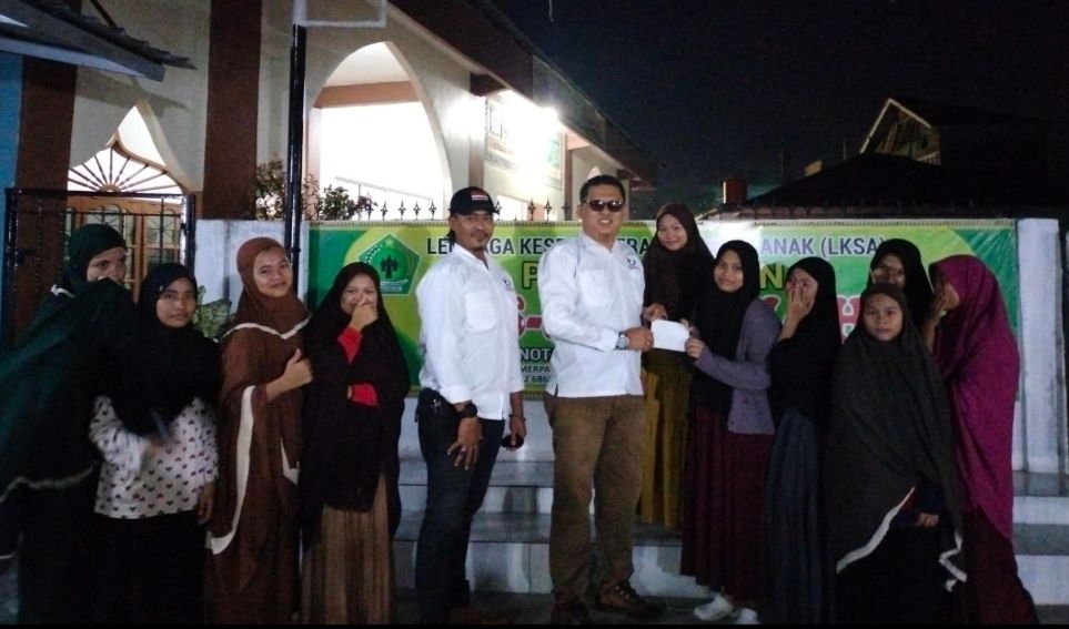 Partai Perindo dan KNPI Riau Salurkan Bantuan ke Yatim Piatu 