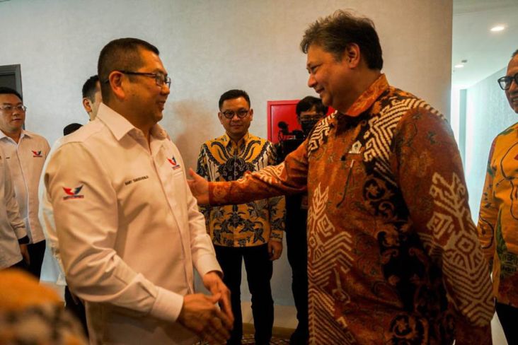 Airlangga dan HT Gelar Pertemuan, Sambut Hangat Jajaran Partai Perindo 