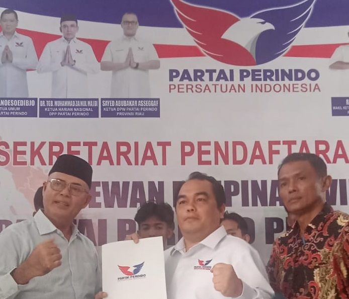 Aktivis 98 Robert Endrico Merapat ke Partai Perindo Riau