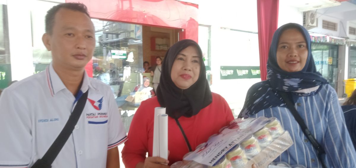 DPW Partai Perindo Jambi Konsisten Setiap Tahun Berbagi THR ke Warga