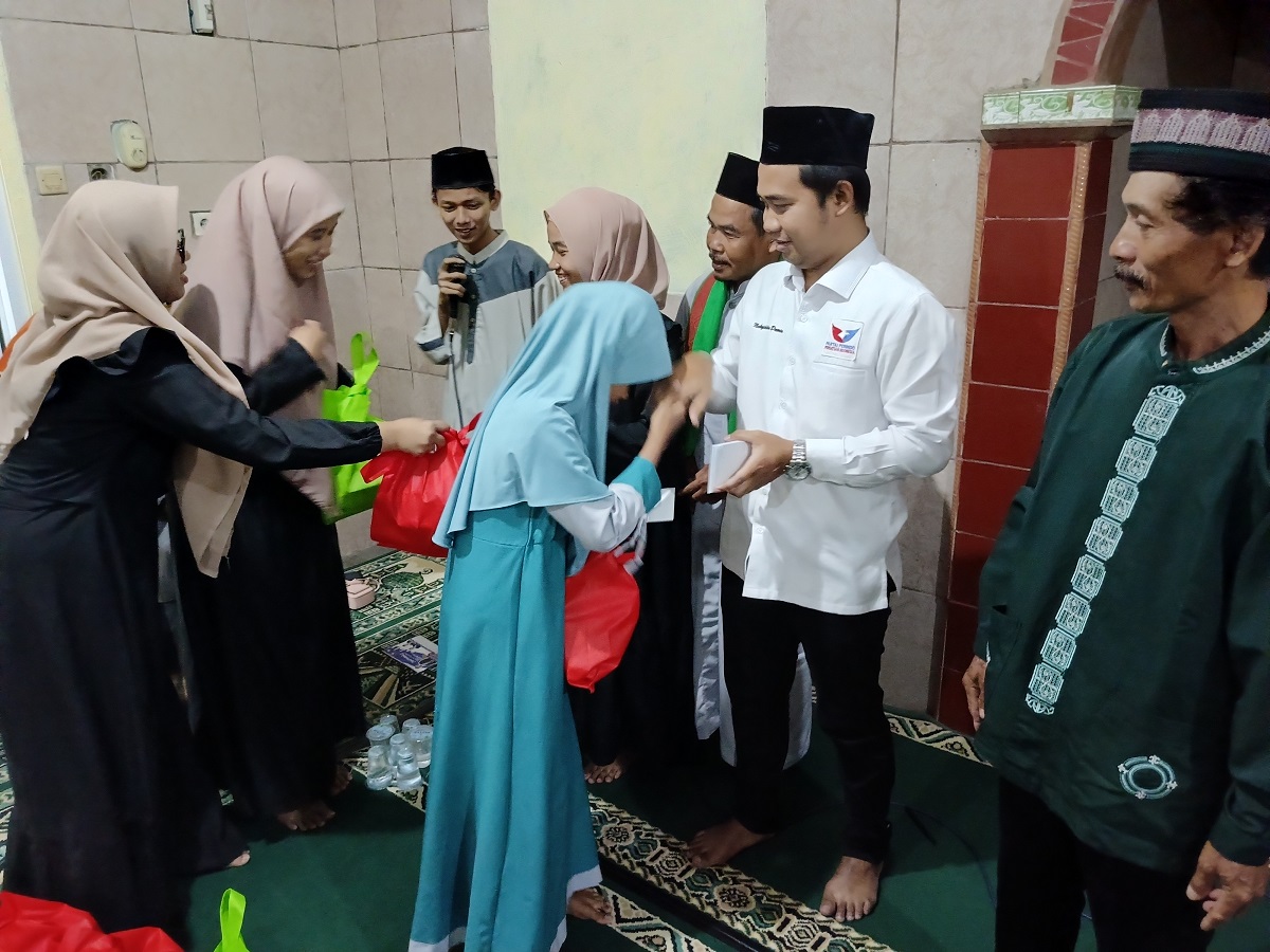 Partai Perindo Santuni Anak Yatim di Sukaraja Bogor, Warga Ucapkan Terima Kasih