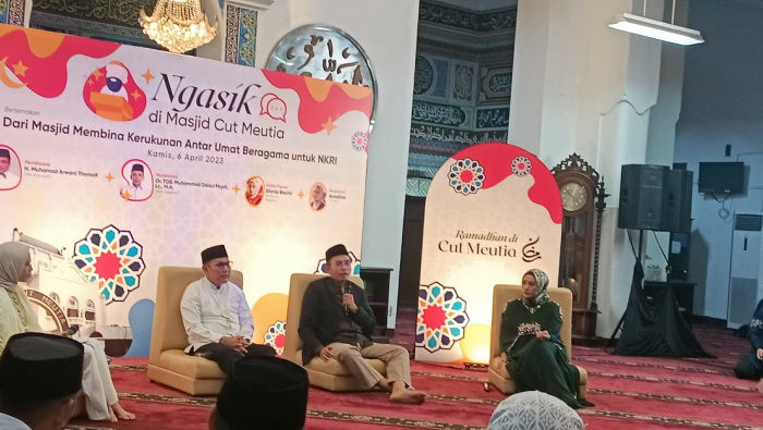 TGB Zainul Majdi Apresiasi Remaja Masjid Cut Meutia yang Aktif Tebar Perdamaian