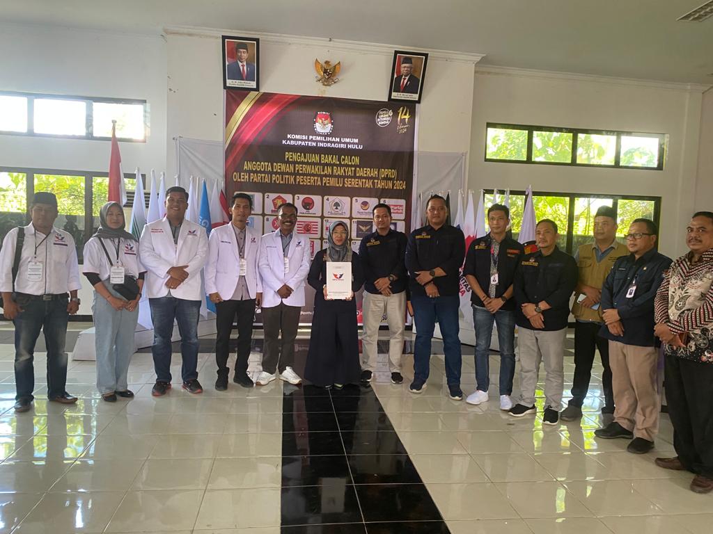 Targetkan 1 Fraksi di DPRD, Partai Perindo Daftarkan 40 Bacaleg ke KPU Inhu
