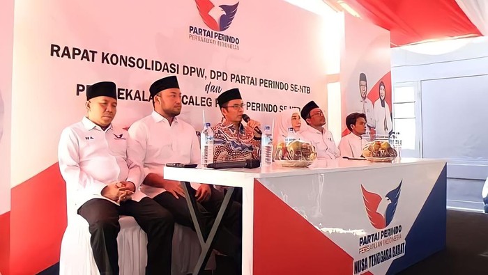 Bersyukurnya TGB Saat Partai Perindo Lebih Populer dari PKS-PPP