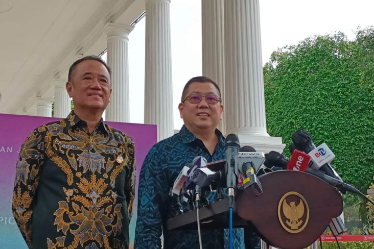 Bertemu Presiden Jokowi di Istana, HT: Bicara yang Enteng-enteng Saja
