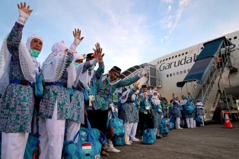 Kloter Pertama Terbang ke Tanah Suci, Partai Perindo Imbau Calhaj Jaga Kesantunan sebagai Ciri Khas Indonesia