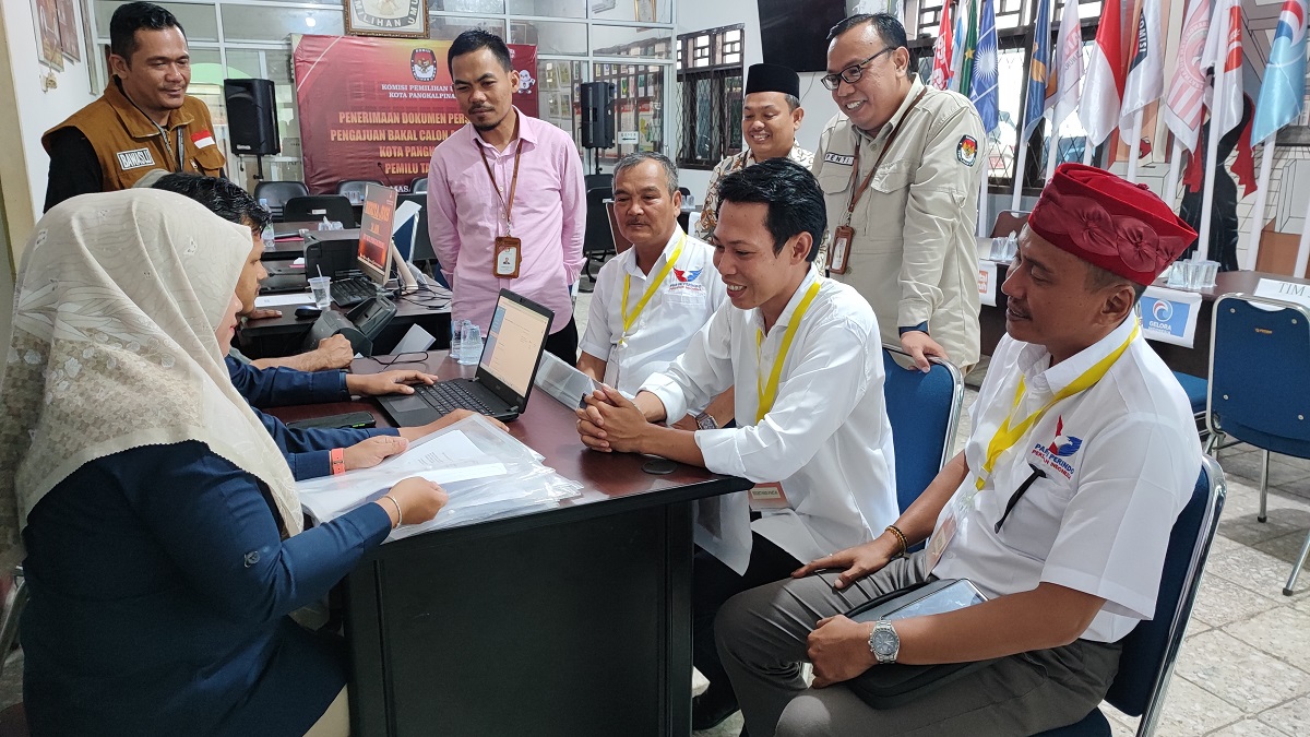 Partai Perindo Pangkalpinang Daftarkan 30 Bacaleg ke KPU