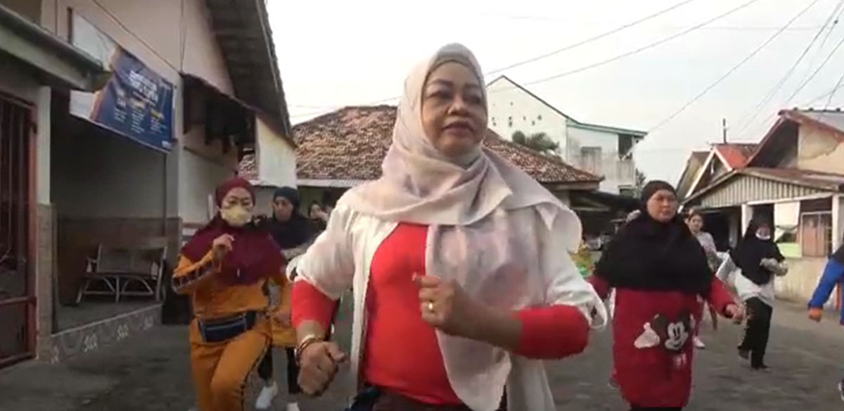 Ikuti Senam Bersama, Emak-Emak di Palembang Harap Kartini Perindo Gelorakan UMKM
