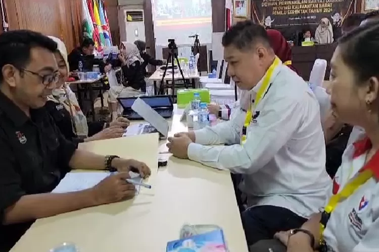 DPW Partai Perindo Kalbar Resmi Daftarkan 65 Bacaleg, KPU Sebut Berkas Penuhi Persyaratan