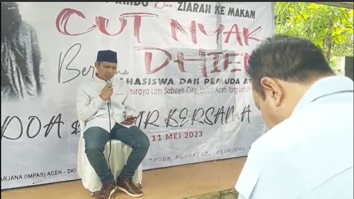 Bacaleg Partai Perindo Bersama Mahasiswa Ziarah Makam Cut Nyak Dhien, Dihadiri 400 Orang