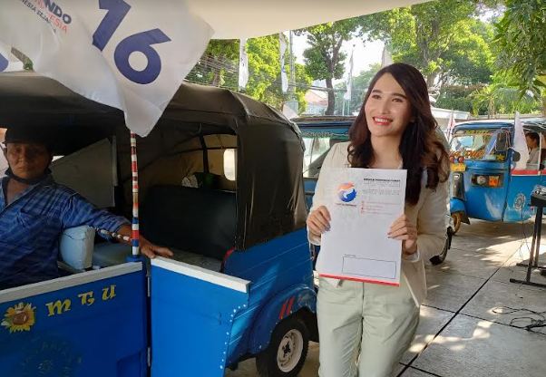 Rombongan Bajaj Iringi Bacaleg Milenial Partai Perindo Serahkan Berkas Pencalegan