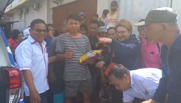 Dapat Bantuan Beras, Sopir Angkot: Terima Kasih Partai Perindo, Semoga Terus Ditingkatkan
