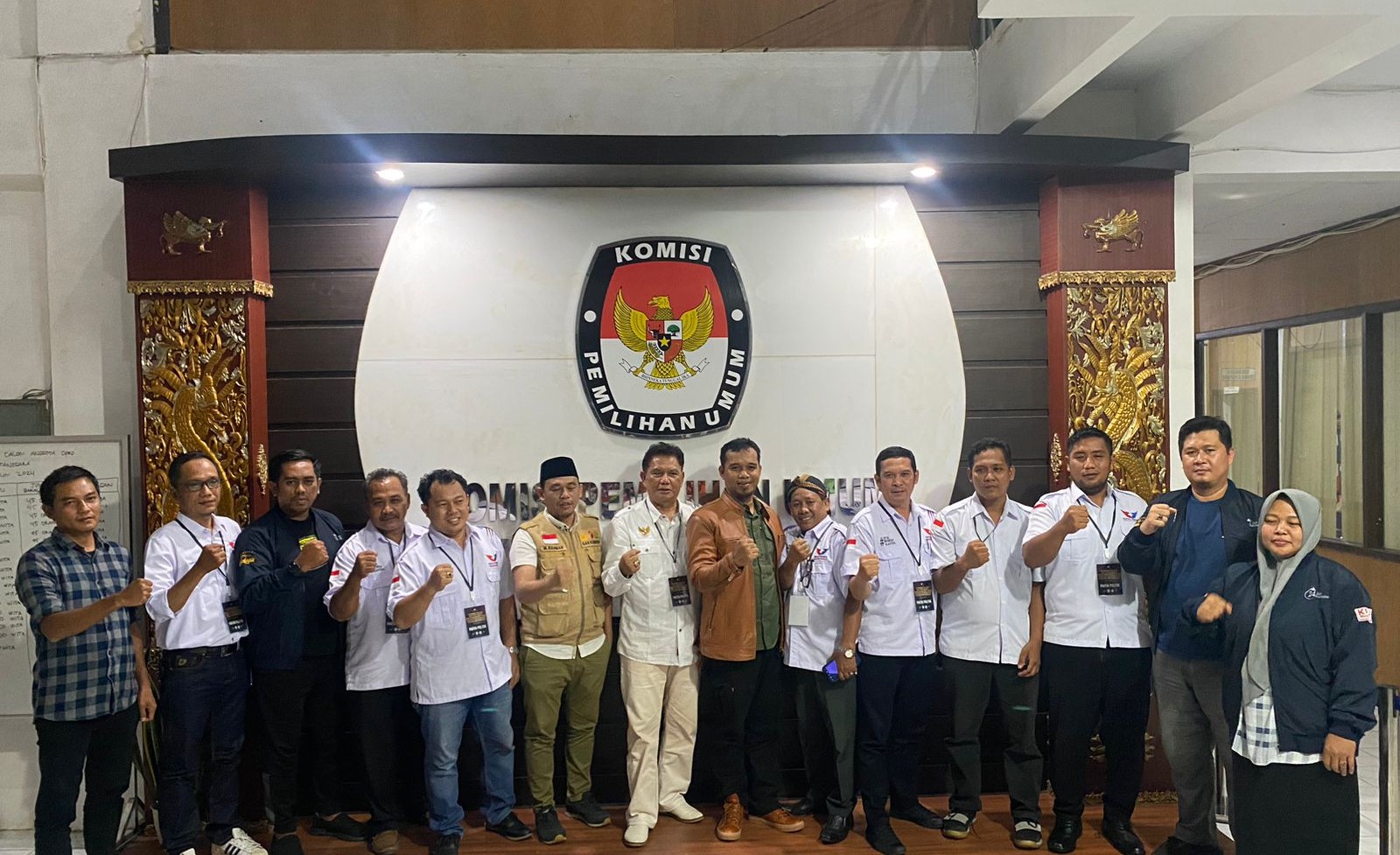 Seusai Daftakan Bacaleg ke KPU Kukar, Partai Perindo Lanjut Turun ke Desa