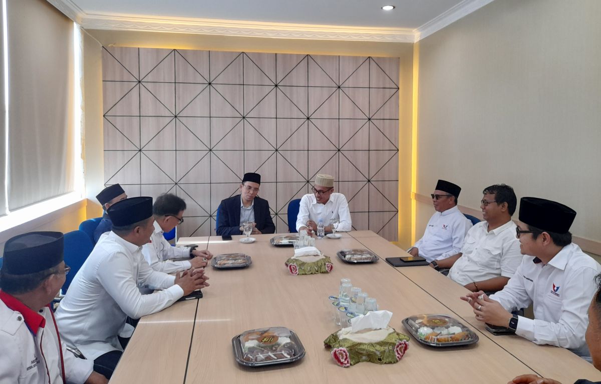 Kunjungi Kantor Media di Bengkulu, TGB Tegaskan Komitmen Menjaga Kemerdekaan Pers