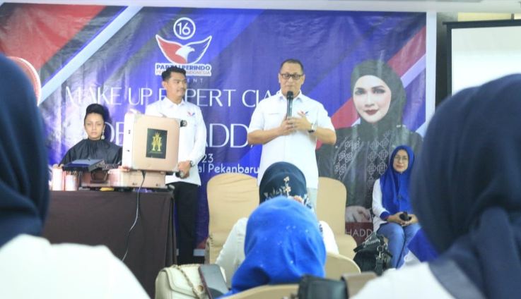 Partai Perindo Riau Gandeng Adela Haddad Berikan Pelatihan Make Up