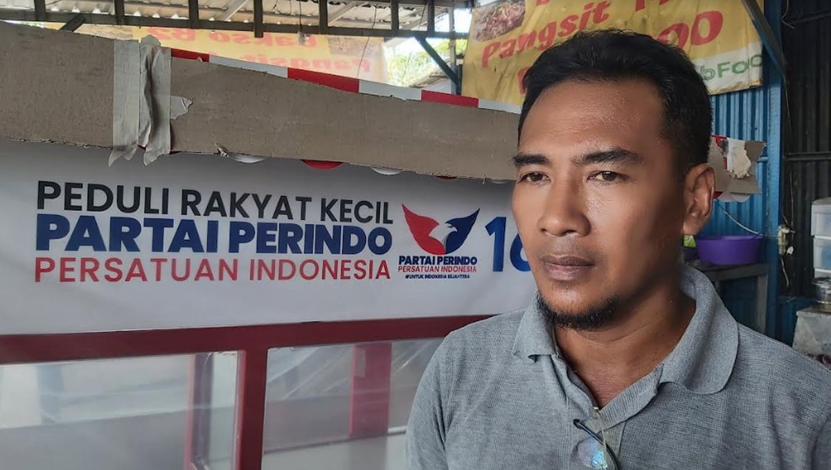 Dapat Gerobak Perindo, Penjual Sate di Surabaya Gembira Tak Perlu Pinjam Lagi