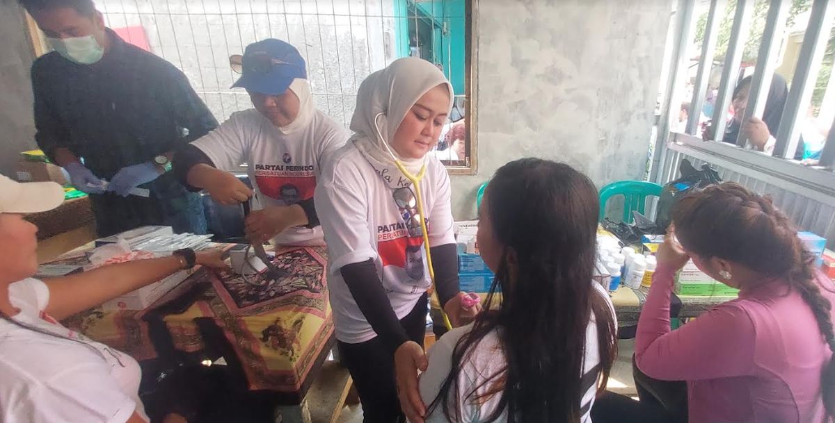 Warga Jakut Antusias Ikuti Pengobatan Gratis Kartini Perindo