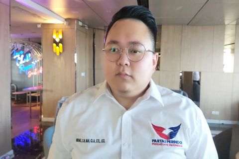 Bacaleg Partai Perindo Michael Sebut Masyarakat Antusias Sambut KTA Berasuransi 