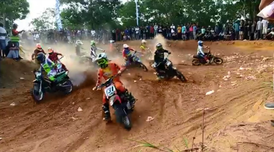 Partai Perindo Dukung Kemajuan Olah Raga Balap Motor Grasstrack di Bangka Belitung