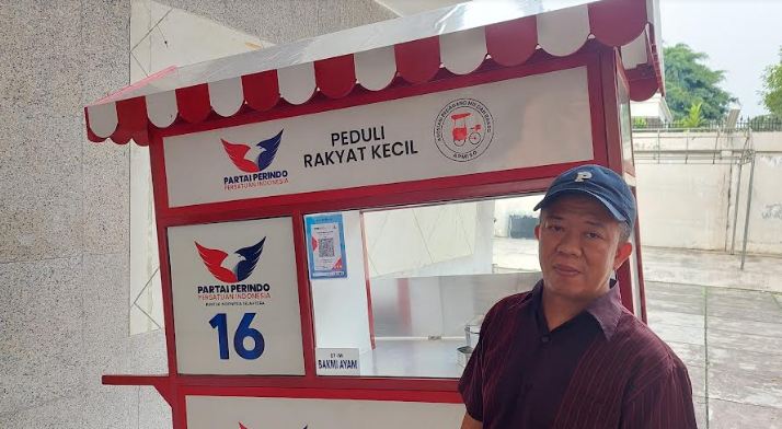 Dapat Gerobak Perindo, Pedagang Bakmi di Penjaringan: Alhamdulillah Bisa Dagang Sendiri