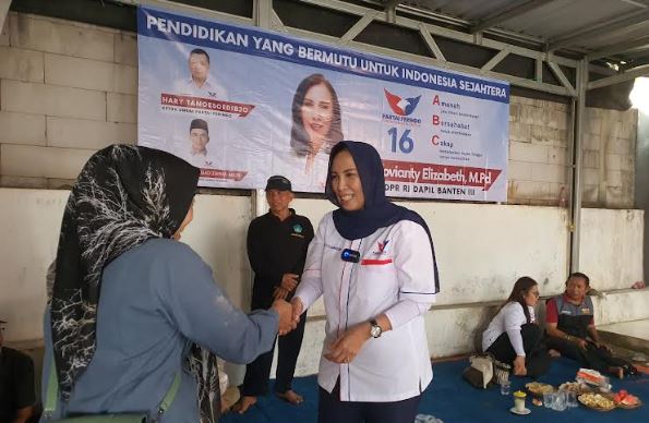 Dengar Aspirasi Warga, Bacaleg Partai Perindo Dapat Keluhan Akses Pendidikan Sulit