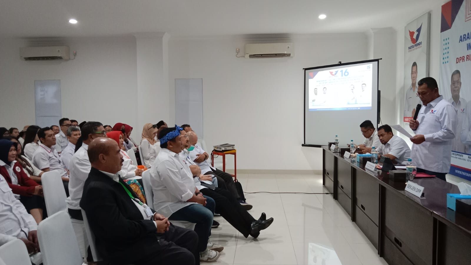 Kejar Kemenangan di Tiap Daerah, Sekjen Partai Perindo Galakkan Sinergitas
